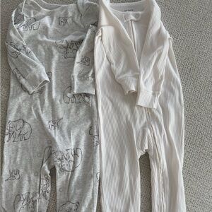 Carter's Gray Elephant Print and Cream Ribbed Kids Footies